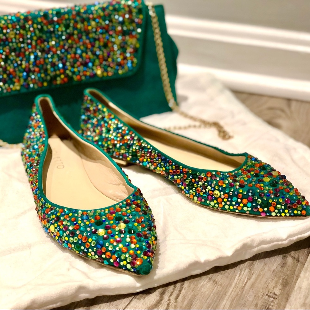 Poletto woman shoes with Court Chain Clutch
